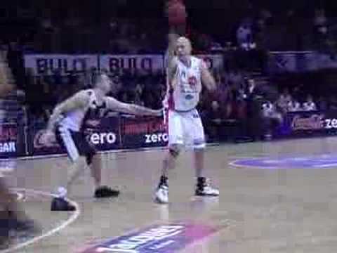 27 12-01-08 BCO-Leuven - Bellin, the BOOOOOOOOOOOMBA.mpg