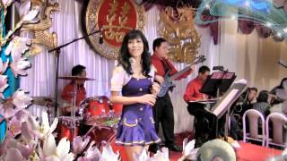 Thuong Anh - Thanh Hoa & Red Sun Band
