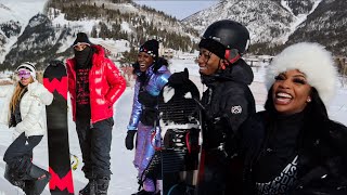 WE WENT SNOWBOARDING WITH OUR FRIENDS FOR THE FIRST TIME!!!