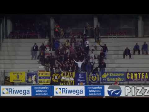 FC Südtirol - Modena 3-1: Tifo Curva Sud Modena