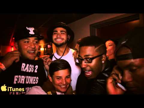 Ronnie Banks & Five Hunnet Live before the show (iTunes)