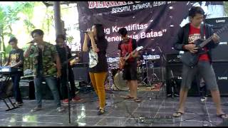 Download lagu DREAM CURSE live at aula prospero indramayu mp3