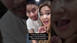 O básico da educação de quem anda de carona