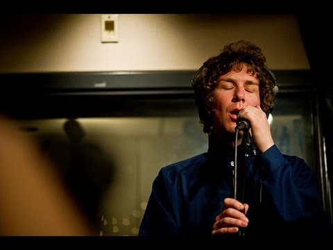 Crystal Stilts - Shake the Shackles (Live on KEXP)