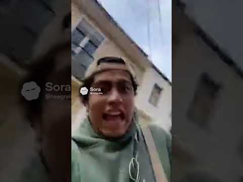 JOVEN GRABA UN LIVE Y DE REPENTE TODO EXPLOTA 😱💥