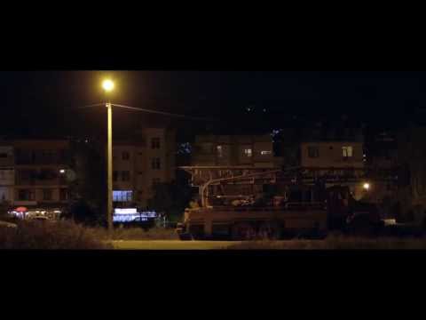 Xander feat. Nadia Gattas - Mit Hjerte Brænder (Officiel Video)