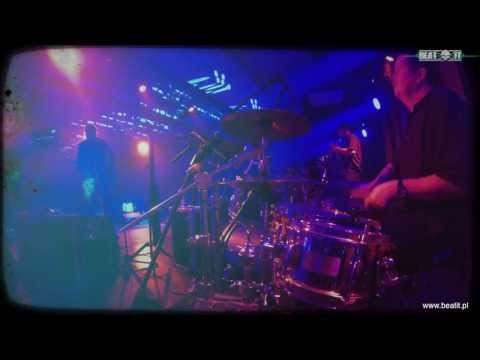 Jacek Olejarz & Raz Dwa Trzy - "Talerzyk" na żywo dla BeatIt