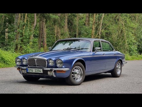 Daimler Double Six S2 Vanden Plas on autobahn@200km/h