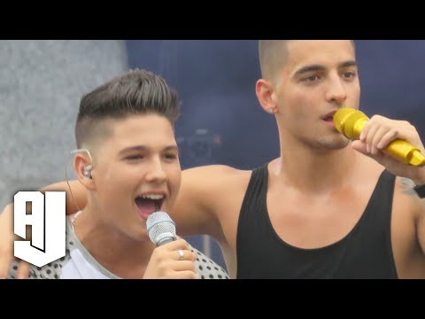 Maluma y Juan Avila Concierto En Cali