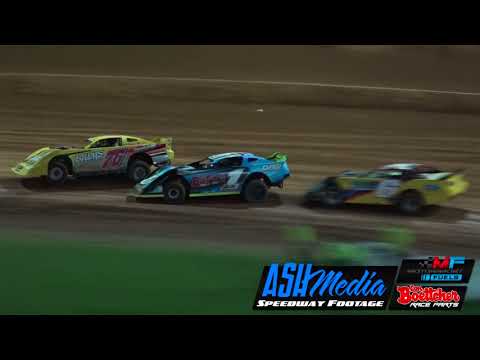 Super Sedans: Thrilling Heat Finish - Archerfield Speedway