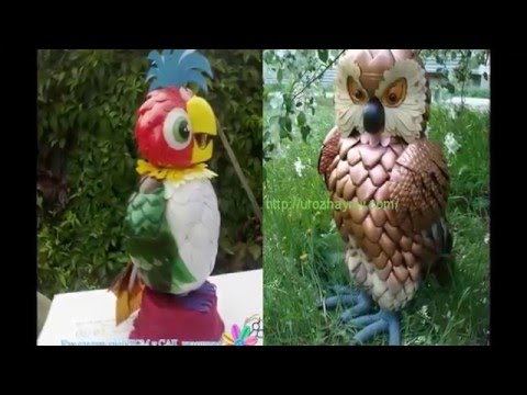 Очаровательные птицы из пластиковых бутылок для украшения дачи