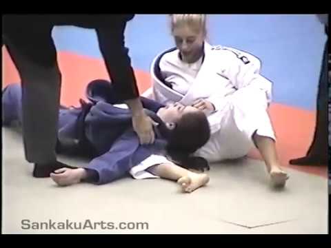 Women's Judo Sankaku Choke-out - Becky Cobb