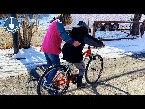Restoring and Gifting a Bike - A Christmas HotRock