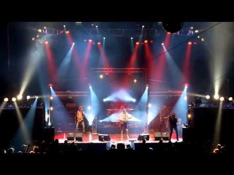 live/wire - Shoot To Thril