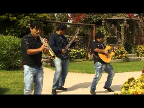 VICTOR MANUEL Perú / MIX Otuzco querido (Tomás Pacheco / Víctor Manuel) Huayno