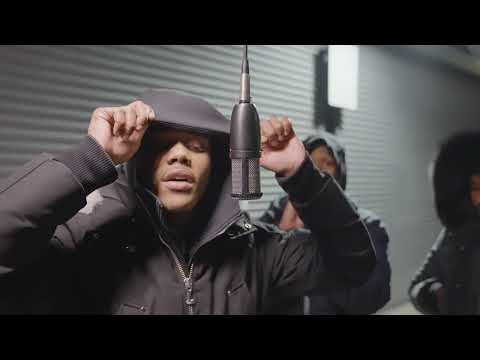 Swag x Negative D1 - Differently (Live Performance)