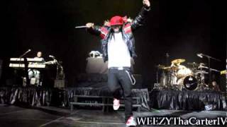 Lil Wayne Feat. T-Streets - Hold Up