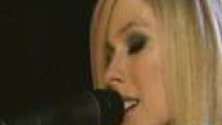 Avril Lavigne - Adia Cover Live