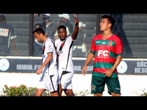 Com gol de Thalles, Vasco bate a Portuguesa e garante classificação