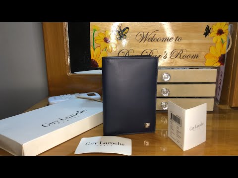 Guy Laroche Passport Holder (Navy Blue) Authentic 💯