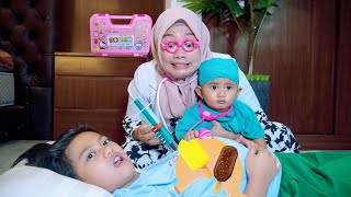 Download lagu PERUT SALSA SAKIT JADI BUNCIT 🥵 - MAIN DOKTER DOKTERAN - drama | Salsa and Family mp3