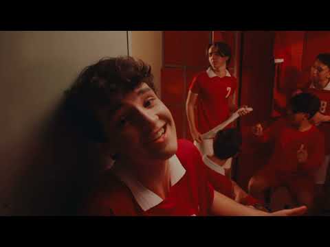 QuatroK - Finge que me adora | Video oficial