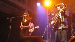 Something about you - Laura Jansen &amp; Cary Brothers - Paradiso Amsterdam 29-05-10