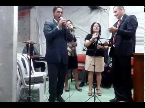 Louvor "Mais da Tua essência"