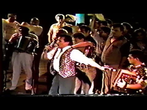 UN CANTO CELESTIAL A JUANCHO ROIS - DIOMEDES Y 5 ACORDEONEROS  BARRANQUILLA 1996