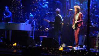 "Blue Christmas" Brian Wilson Al Jardine Blondie Chaplin Oakdale Wallingford CT 12-08-18