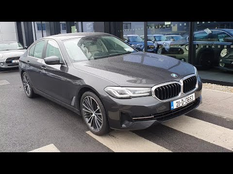211D13653 - 2021 BMW 5 Series 530e SE Saloon 56,000