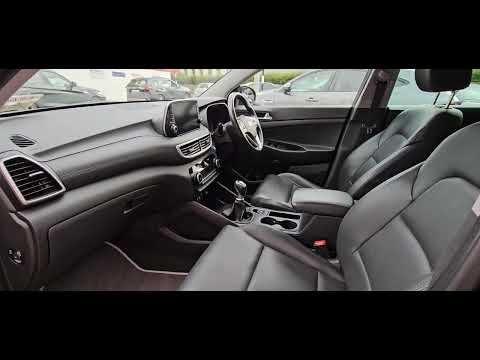 Hyundai Tucson 1.6 PREMIUM 115PS 5DR - Image 2