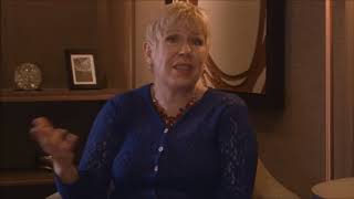 Hazel O&#39;Connor chats about her album &#39;Here She Comes&#39;