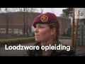 Pleun (25) is de eerste vrouw in 9 jaar met rode baret