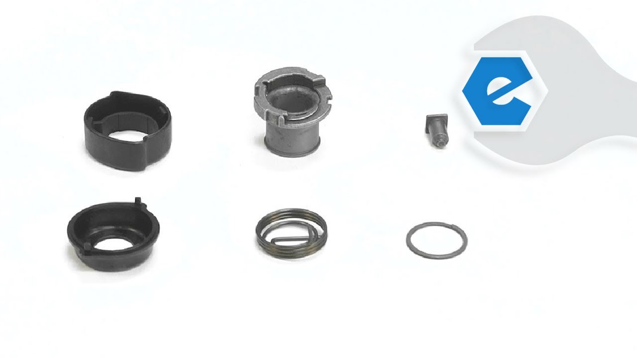 Replacing your Milwaukee Saw Lg Quik-loc Blade Clamp Kit