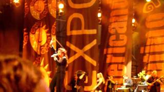 Gloria Estefan I just wanna&#39;be happy