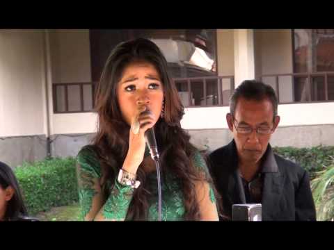 Thalia Cotto - Batu Tagak