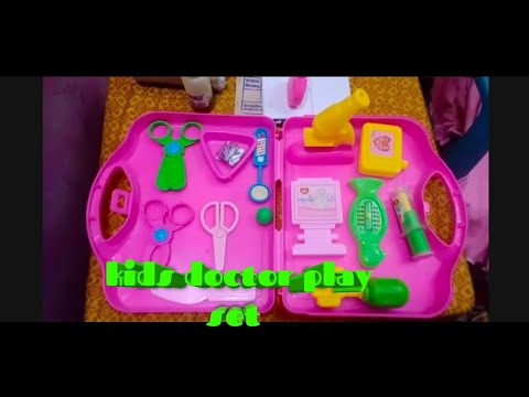 how doctors work(little girl suji)playing kids
