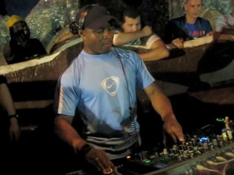 DJ EZ & Kofi B in Ayia Napa 19/06/10