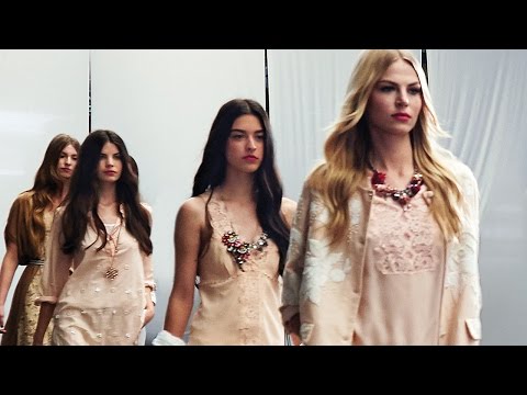 TWINSET Simona Barbieri Spring Summer 2016 Collection Fashion show