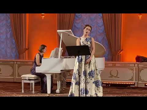 Rossini “La Fioraia Florentina” - Nadezhda Gulitskaya and Alexandra Makarevich