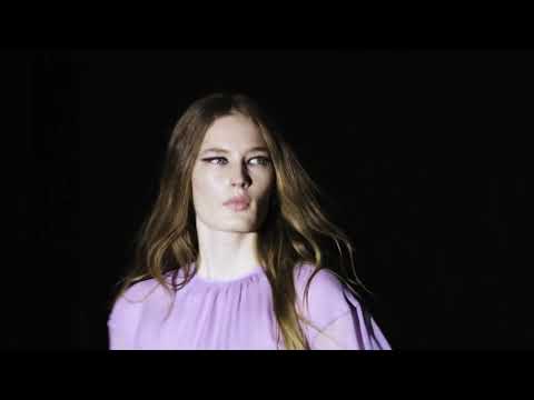 N°21 Fall/Winter 2021-2022 - Milan Fashion Week