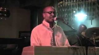 Kenny Wesley - Amazing Grace