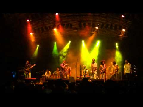 Abayomy Afrobeat Orchestra - "Malunguinho"
