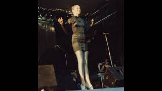 the sugarcubes : dear plastic + regina (audio) live @ the late show, september, 19th (19-09-1989)