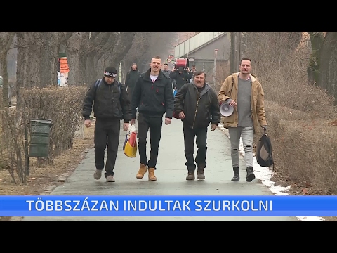 Több százan indultak szurkolni a CEKK női kosárlabda csapat negyeddöntőjére Kassára