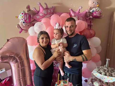 Dj Berti Zoli sógoromnak és családjának