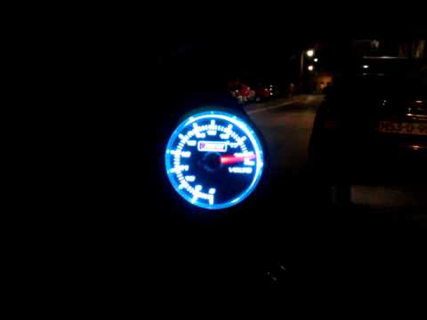 Prosport Gauge - Amber / White - 52mm Electric Volt Gauge Demo