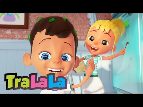 O fetiță și-un băiat 😍 Cântece educative - Cântecele Copii de la TraLaLa