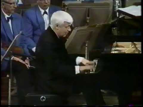 Earl Wild Plays Gershwin's Concerto in F with Arthur Fiedler & Boston Pops | TV Performance (1974)
